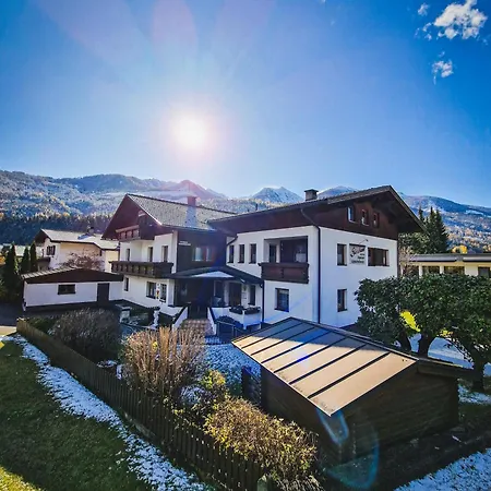 Апартаменты Gaestehaus Ortner Хайнфельс